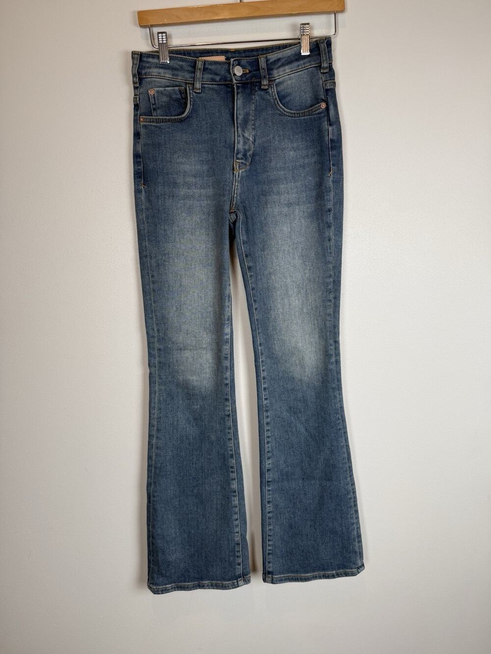 Anthropologie Pilcro The Icon High-Rise Flare Jeans Medium Wash Women’s Size 25